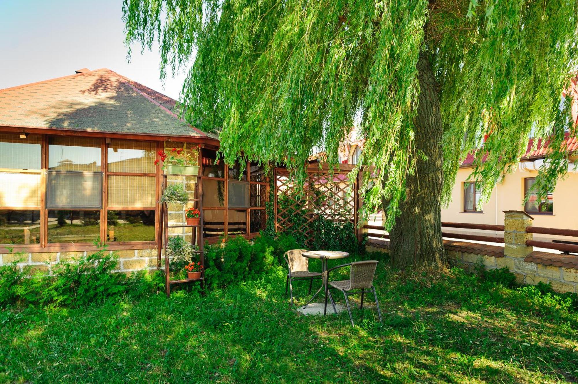 Hotel Zolota Pidkova Kozlin ภายนอก รูปภาพ