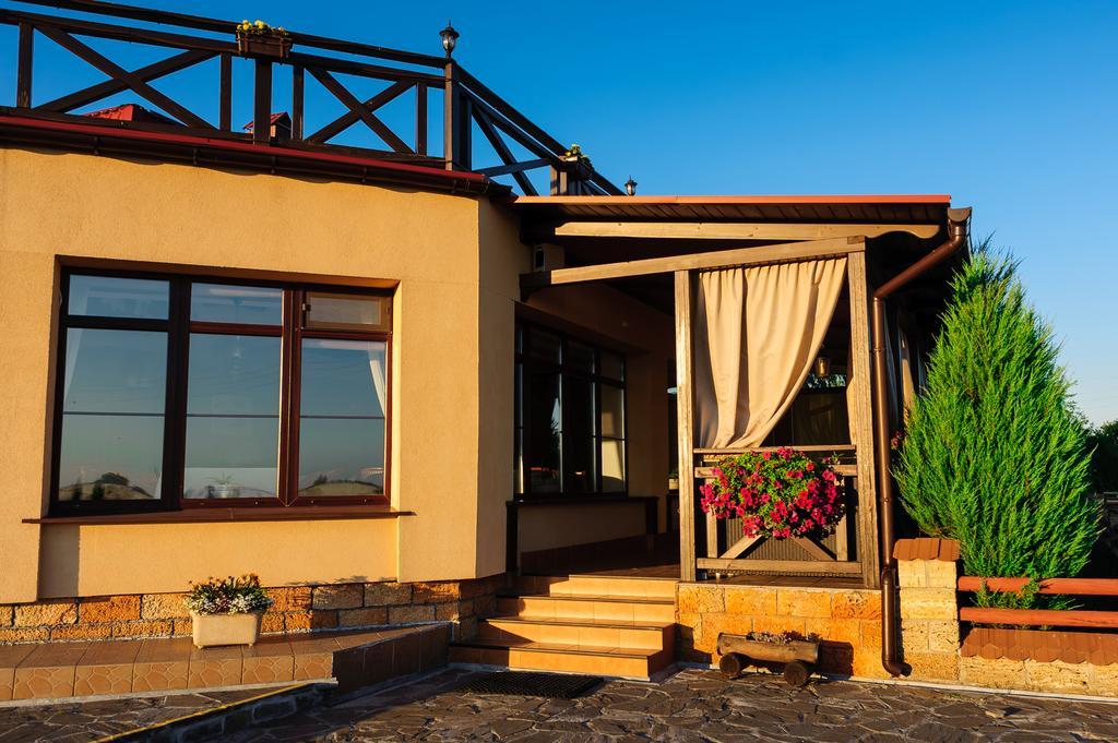 Hotel Zolota Pidkova Kozlin ภายนอก รูปภาพ